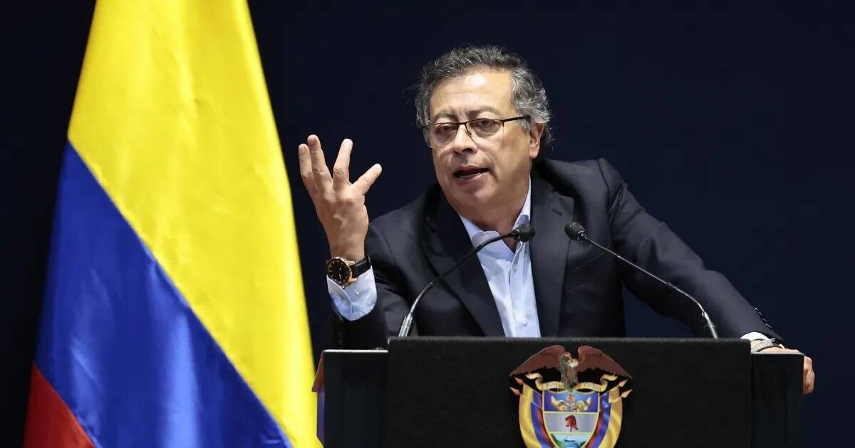 Colombian President Accuses Ecuador of Bombing Territory