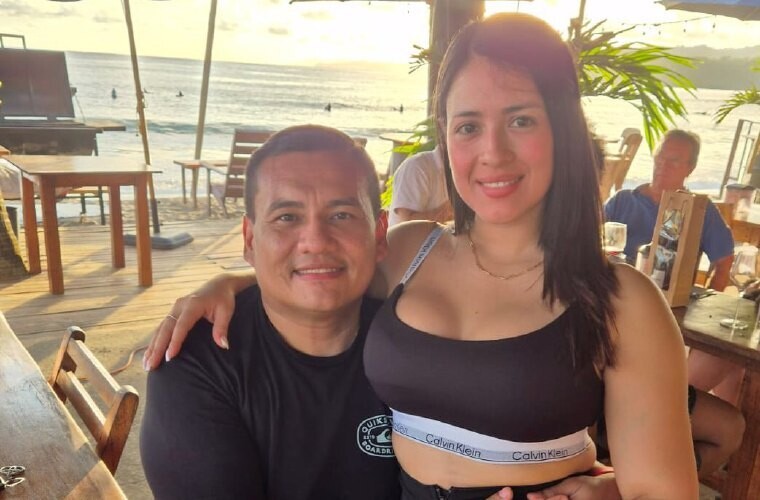 Musician Jorge Gómez Stuns Social Media with Romantic Surprise