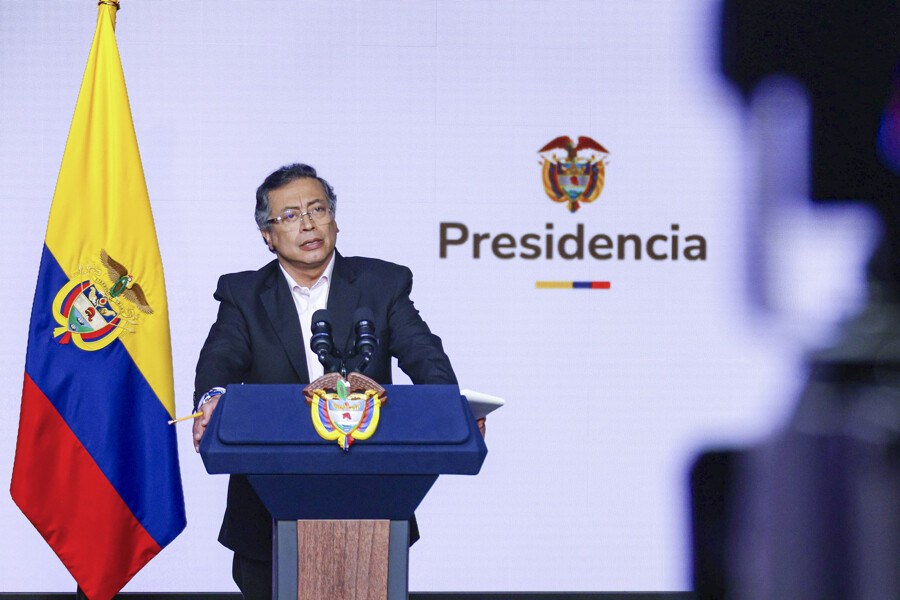 Petro Criticizes ELN for Continuing Violence and Drug Trafficking