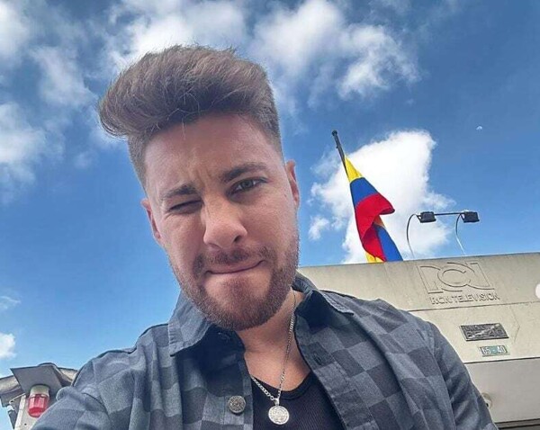 Мелфи проходит в Топ-9 реалити-шоу 'La Casa de los Famosos Colombia'