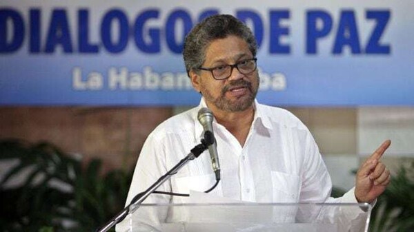 Бывший диссидент FARC Иван Маркес снова появился, поддерживая предложение Президента Густаво Петро
